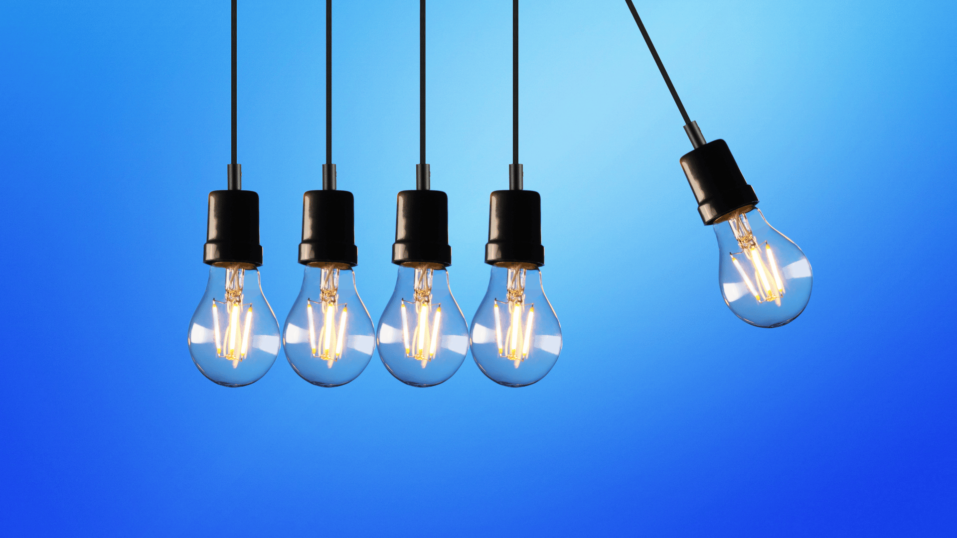 Brennende Glühbirne als Symbol für effizientes Ressourcenmanagement KeyLogic CAFM